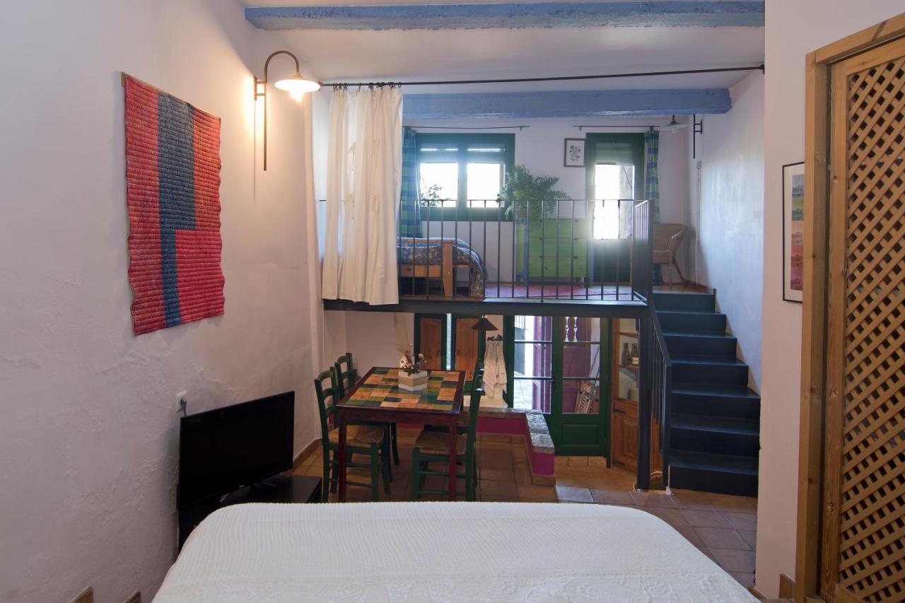 La Caseta Del Priorat Ii Country house *